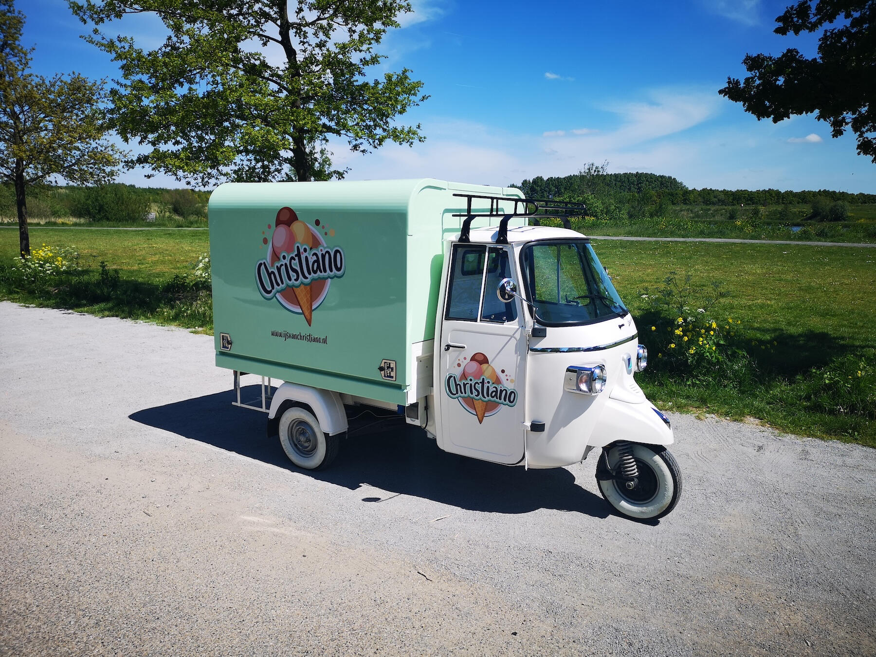 IJskar huren van Christiano